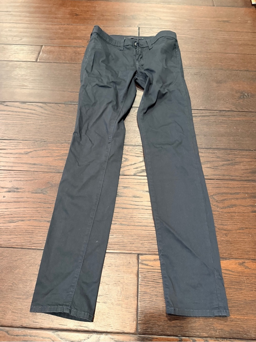 Jbrand Women's Black Pants - Sleek Everyday Fit